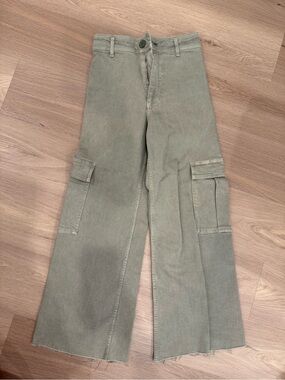 Zara Light Olive High-Waist Casual Trousers